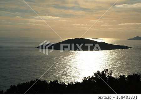 長崎県の五島列島 小値賀島 斑島園地からのサンセット 138481831