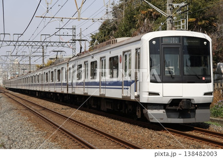 東急5050系4000番台（新幹線ラッピング） 138482003