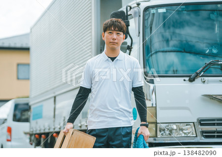 イベント会場設営 トラックドライバー イベント会場設営 トラックドライバー 138482090