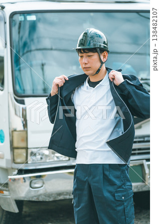 トラックドライバー トラックドライバー 138482107