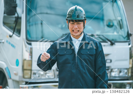 暴力トラックドライバー 138482126