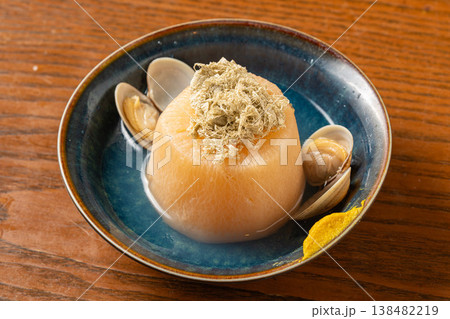 大根のおでん 出汁が染みた定番和食煮込み料理 大根のおでん 出汁が染みた定番和食煮込み料理 138482219