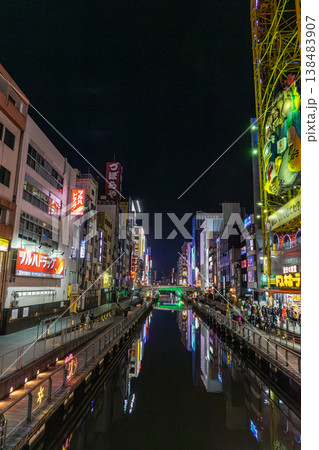 道頓堀 大阪 ナイトシーン 138483907