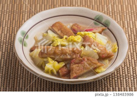 生姜天と白菜の煮物 138483986