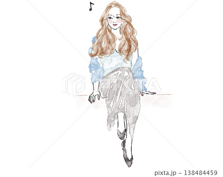 座る女性の全身 138484459