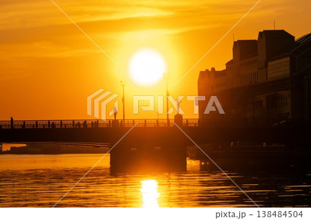 釧路の夕陽 138484504