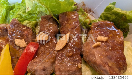 美味しそうな肉料理 美味しそうな肉料理 138485493