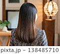 長髪の女性の後ろ姿　生成AI 138485710