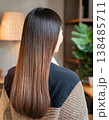 長髪の女性の後ろ姿　生成AI 138485711