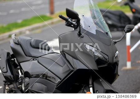 オートバイ（ビックスクーター）　イメージ 138486369