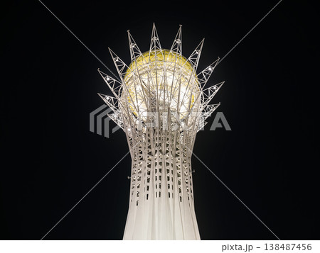 カザフスタン・アスタナ　夜空に輝くバイテレクタワー / Astana, Kazakhstan 138487456