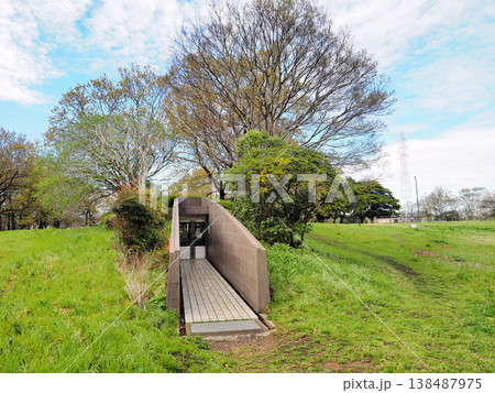 加曽利貝塚縄文遺跡公園・貝層断面観覧施設 加曽利貝塚縄文遺跡公園・貝層断面観覧施設 138487975