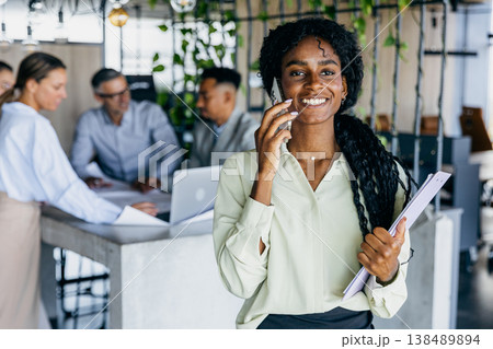 Confident Business Call. Modern Workspace Scene With Confident Individual Interviewing And Communicating 138489894