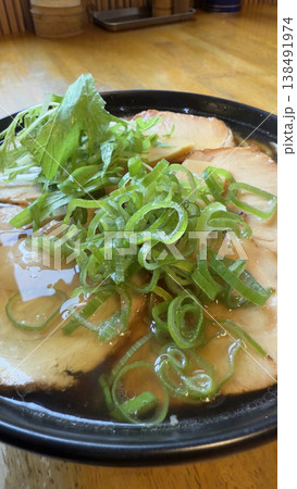 ネギ焼豚ラーメン ネギ焼豚ラーメン 138491974
