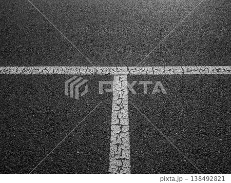 駐車場のT 駐車場のT 138492821