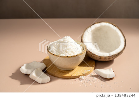 Fresh coconut flour, desiccated dried coconut flash Fresh coconut flour, desiccated dried coconut flash 138495244