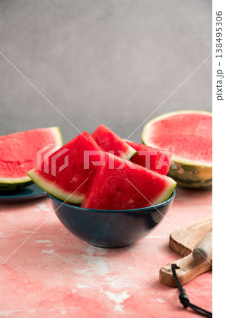 Slices of fresh watermelon in a bowl 138495306