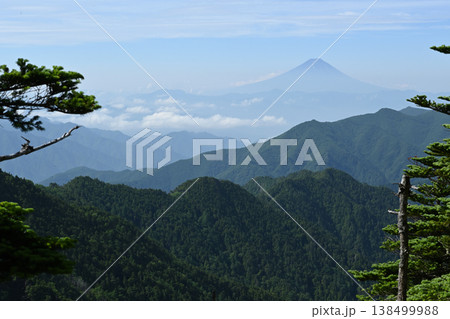甲武信ヶ岳登山、長野、山梨、埼玉 138499988