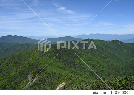 甲武信ヶ岳登山、長野、山梨、埼玉 138500000