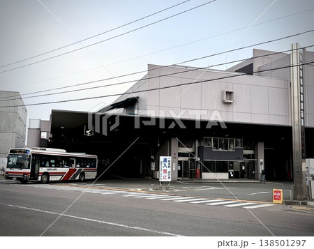 地下鉄東豊線福住駅バスターミナル　北海道札幌市豊平区 138501297