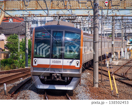 東京メトロ10000系 138502453