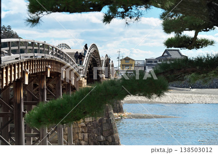 日本を代表する木造橋 錦帯橋 日本を代表する木造橋 錦帯橋 138503012