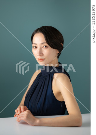 ミドル女性のビューティーイメージ ミドル女性のビューティーイメージ 138512978