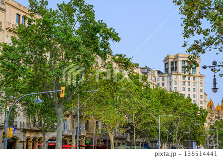 バルセロナ、街並み、歴史ある、真夏、スペイン 138514441