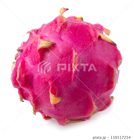 Fresh red dragon fruit isolated on a white background 138517254