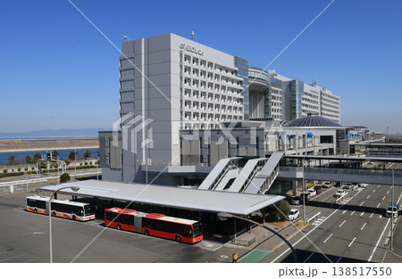 関西空港　エアロプラザと南海バス 138517550