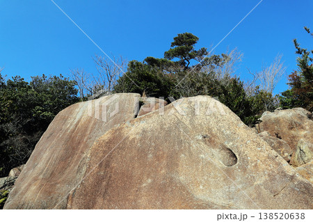 荒地山（兵庫県） 138520638