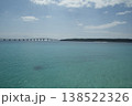 与那覇前浜から見た来間島 138522326