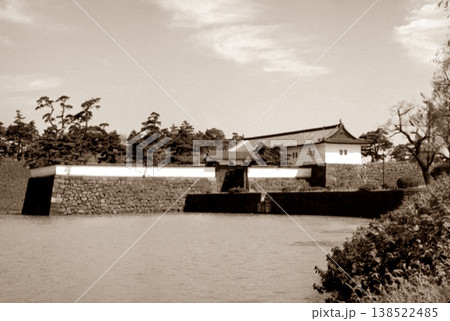 古写真　1962年　東京　皇居外苑　桜田門 138522485