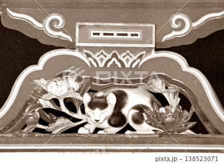 古写真 1962年 日光東照宮の眠り猫 古写真 1962年 日光東照宮の眠り猫 138523071