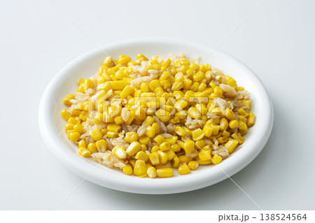 バターコーン炒めご飯 バターコーン炒めご飯 138524564