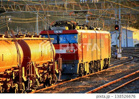 終焉を迎えた伝統の貨物列車『安中貨物』 ~電気機関車EH500牽引 終焉を迎えた伝統の貨物列車『安中貨物』 ~電気機関車EH500牽引 138526676
