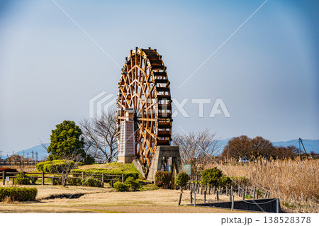 能登川水車とカヌーランド　伊庭内湖　滋賀県東近江市 138528378