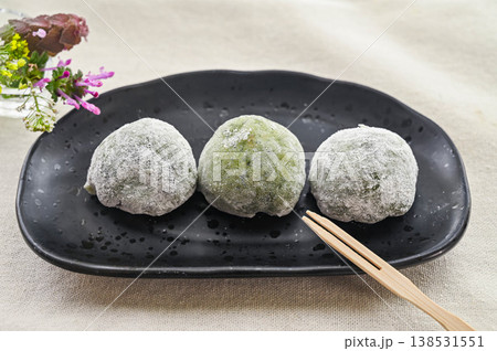手作り和菓子 草餅 手作り和菓子 草餅 138531551