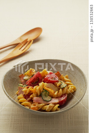 彩りマカロニサラダ(フリッジ) 138532663