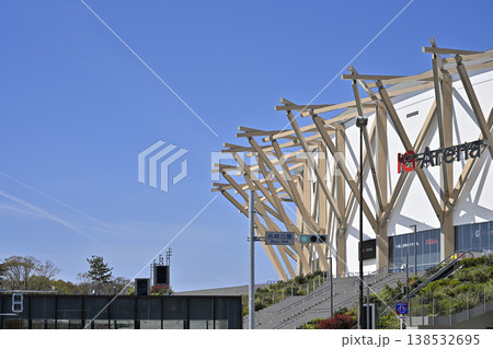 名古屋市の名城公園に建つ愛知国際アリーナ（IGアリーナ） 138532695
