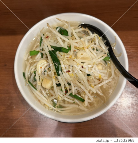 ベトコンラーメン新京 名駅西口店 塩ベトコン ベトコンラーメン新京 名駅西口店 塩ベトコン 138532969