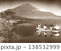 古写真　1953-1954年　箱根　芦ノ湖から望む駒ヶ岳 138532999