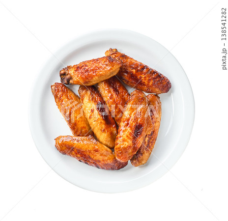 bbq chicken wings in a plate isolated on a white background, top view. 138541282