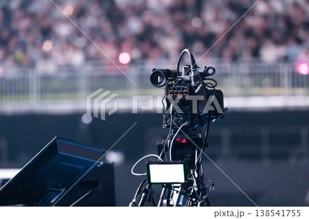 イベント会場のビデオカメラ 138541755