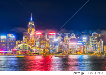 香港 ビクトリアハーバー 夜景 香港 ビクトリアハーバー 夜景 138541964