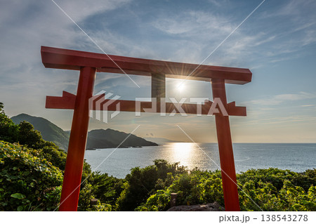 神が宿る屋久島　矢筈岳神社(夏 138543278