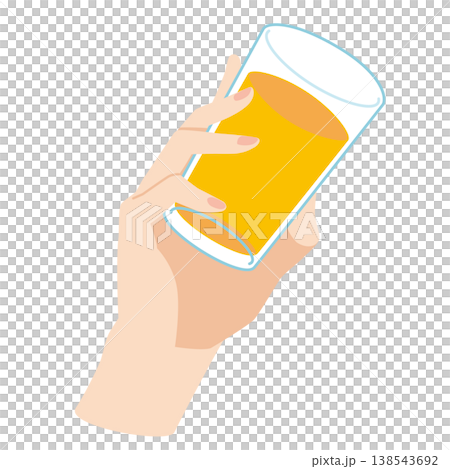 ジュースが入ったコップを持つ手のイラスト 138543692