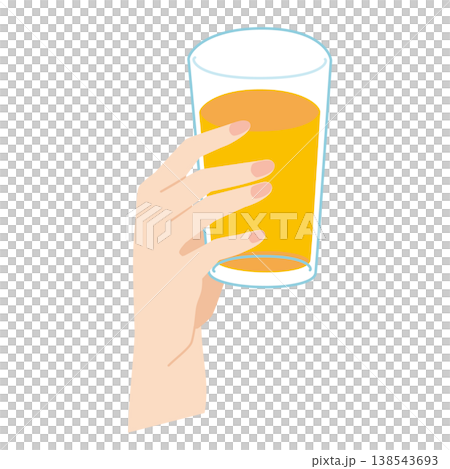 ジュースが入ったコップを持つ手のイラスト 138543693