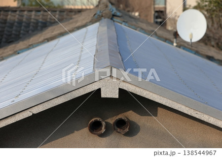 波板屋根　イメージ 138544967