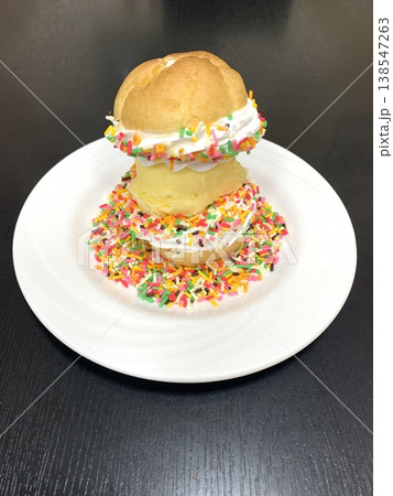 シュー　ババロア　アイス　ミックスチョコ　バーガー 138547263